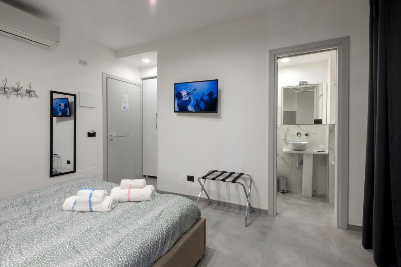 Sabriluna Rooms La Spezia Bagian luar foto