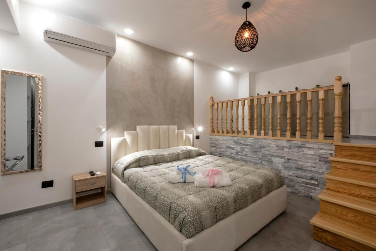 Sabriluna Rooms La Spezia Bagian luar foto
